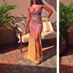 Beautiful stunning prom dress